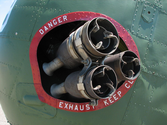 UH-34 exhaust detail Thunder over Michigan 07