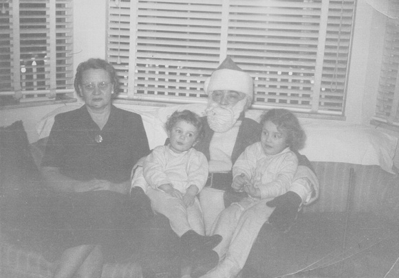 Santa With Mum, Joanne & Sandy at Whitcomb House