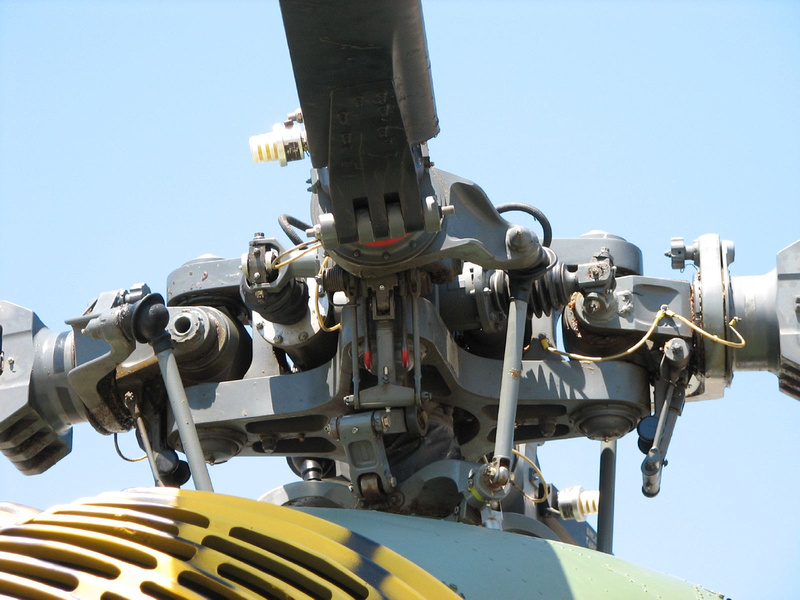 Robert Shafer | UH-34 | UH-34 Rotor Head Thunder over Michigan 07