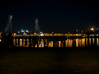 Hawthorne Bridge at night